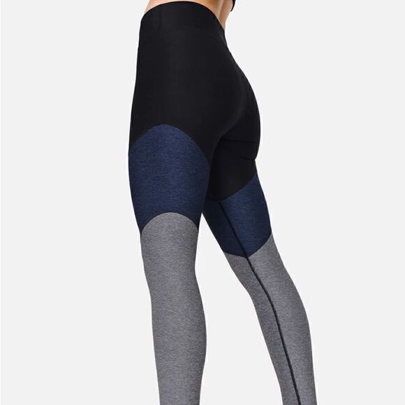 OUTDOOR VOICES Springs Leggings 7/8 Black Gray Navy Women’s Size Medium - Picture 2 of 9